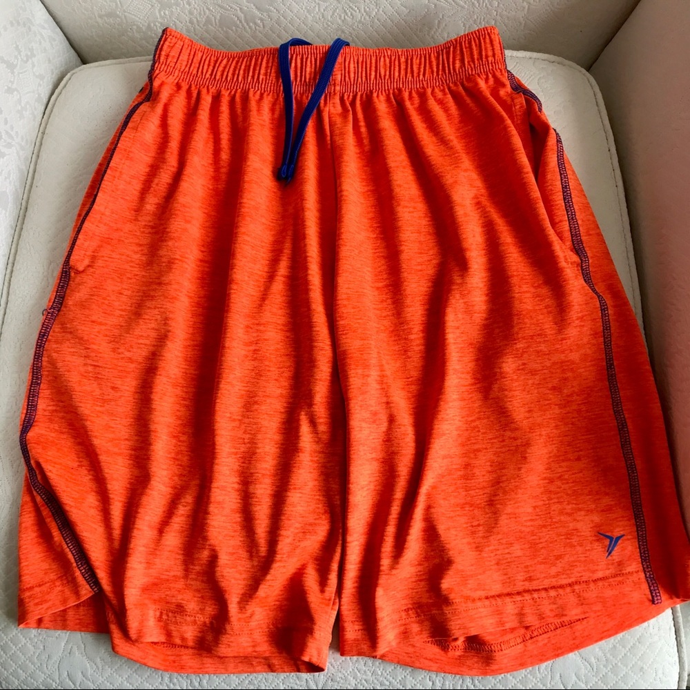 Old Navy boy’s size xl (14-16)dry fit shorts